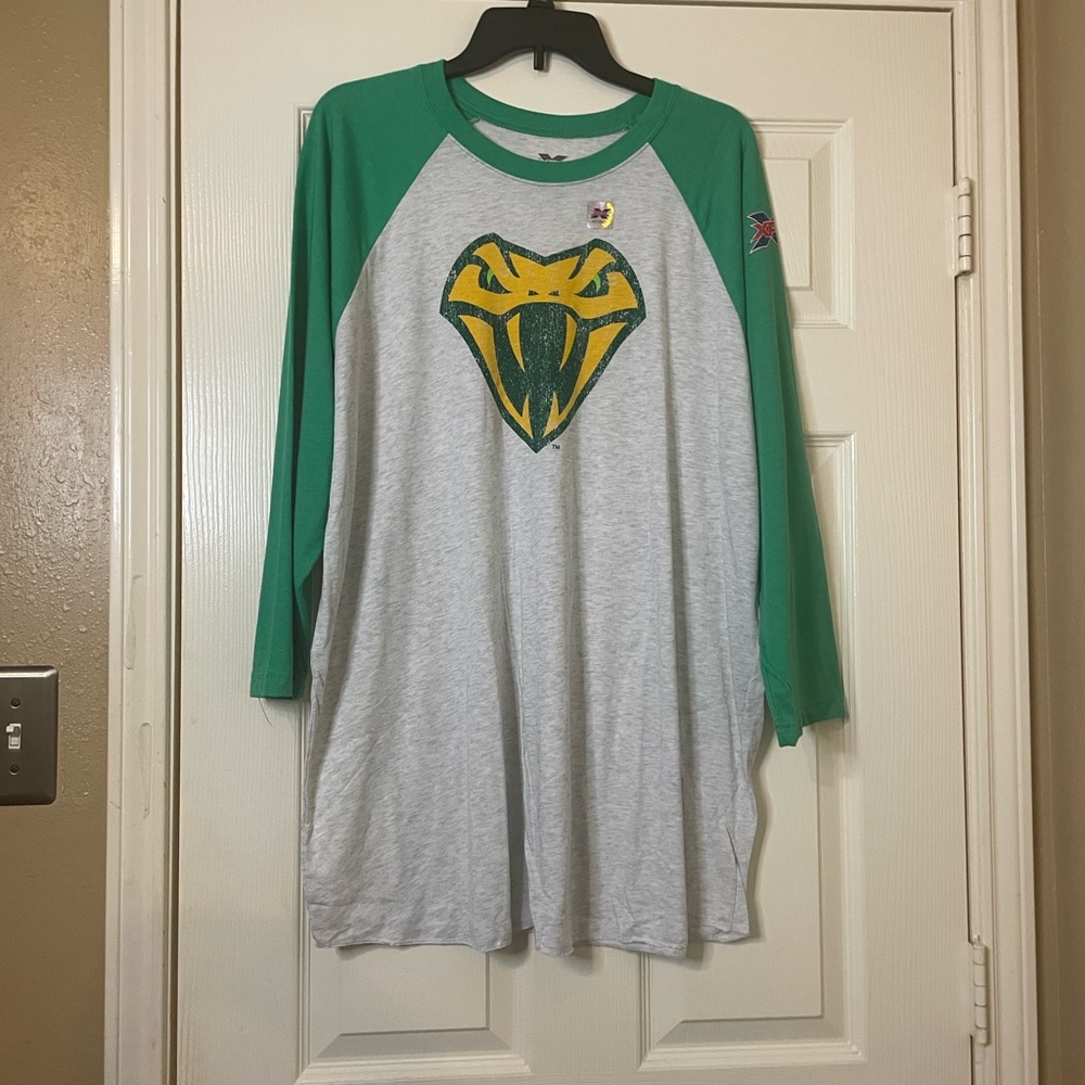 XFL Tampa Bay Vipers Men’s Long Sleeve Shirt Size: 2XL